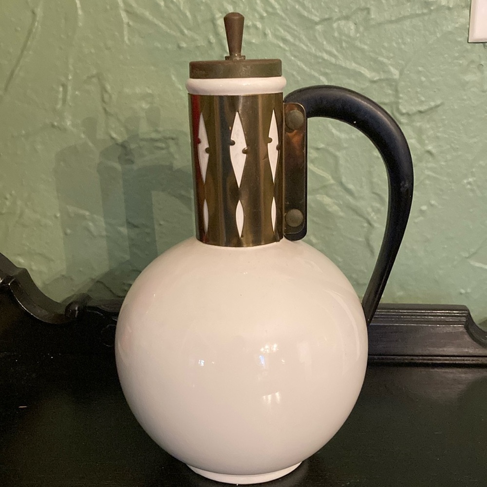 Vintage Homer Laughlin Kenilworth White and brass Ceramic Carafe with lid